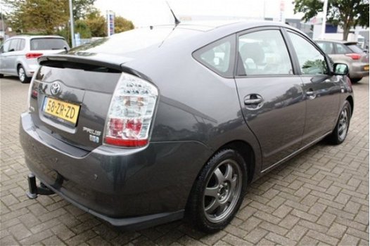 Toyota Prius - 1.5 VVT-i RIJKLAAR INCL 6 MND BOVAG - 1