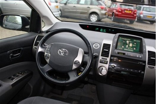 Toyota Prius - 1.5 VVT-i RIJKLAAR INCL 6 MND BOVAG - 1