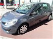 Renault Clio - 1.2-16V Business Line - 1 - Thumbnail