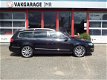 Volkswagen Passat Variant - 3.2 V6 Highline Business 4M /xenon/dvd/trekhaak/elec achterklep/camera - 1 - Thumbnail