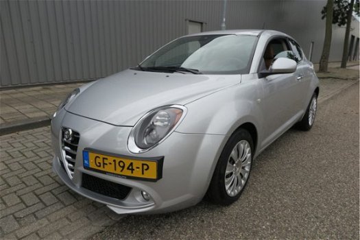 Alfa Romeo MiTo - 0.9 TwinAir 101pk Distinctive /Navi/Leder/Clima/Pdc/1e Eig/NAP/Garantie - 1