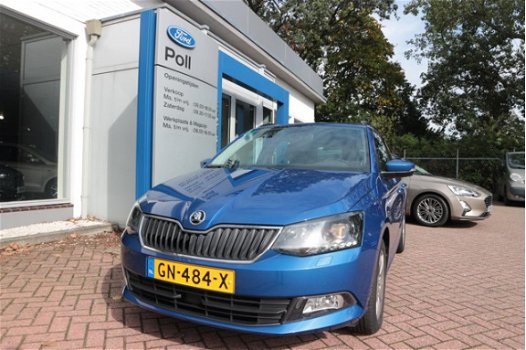 Skoda Fabia - 1.2 TSI 90pk Style + Extra set Winterbanden - 1