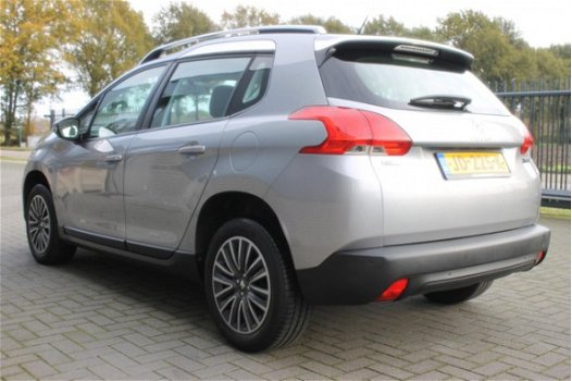 Peugeot 2008 - 1.2 PureTech Blue Lion / Automaat / 1e eigenaar / dealer onderhouden / PDC - 1