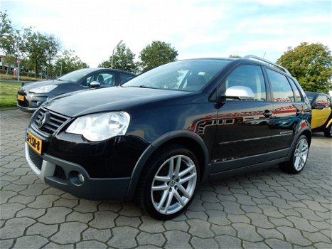 Volkswagen Polo - 1.4-16V Cross / Airco / nieuwe Distributieriem / 17