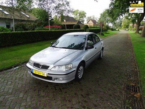 Honda Accord - 1.6i LS - 1