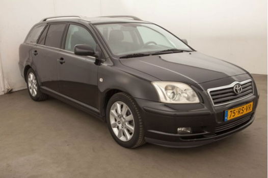 Toyota Avensis Wagon - 2.2 D-4D Executive - 1