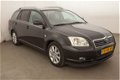 Toyota Avensis Wagon - 2.2 D-4D Executive - 1 - Thumbnail