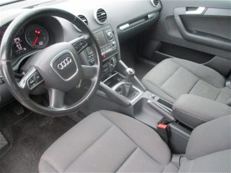 Audi A3 Sportback - 1.6 TDI NAVI Pro Line Business 2e eigenaar - 1