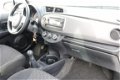 Toyota Yaris - 1.0 VVT-i Comfort 5-Deurs, Airco - 1 - Thumbnail