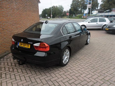 BMW 3-serie - 325i - 1