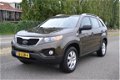 Kia Sorento - 2.4 X-tra 7persoons 1e EIGENAAR / DEALER ONDERHOUDEN / KOOPJE - 1 - Thumbnail