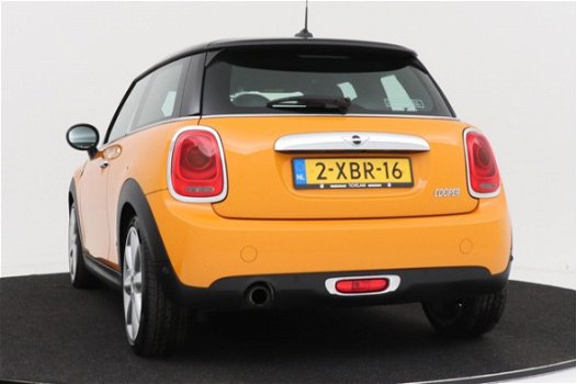 Mini Mini Cooper - 1.5 Chili | NAVI| Sportstoelen | Parkeersensoren - 1