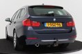 BMW 3-serie Touring - 320i High Executive | Navigatie | Parkeersensoren | Trekhaak - 1 - Thumbnail