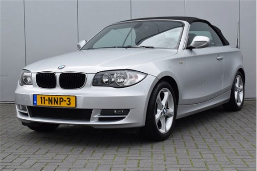 BMW 1-serie Cabrio - 118i Executive Automaat Sportstoelen Ecc Cruise Pdc Trekhaak/afneembaar - 1