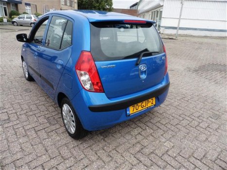 Hyundai i10 - 1.1 Dynamic Cool - 1