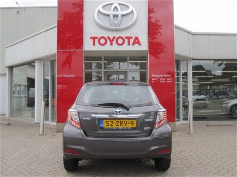 Toyota Yaris - 1.5 Hybrid Apiration, Navi, Parkeercamera - 1