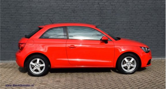 Audi A1 - 1.2 TFSI Attraction Pro Line Business Navi Cruise Airco Winterset - 1