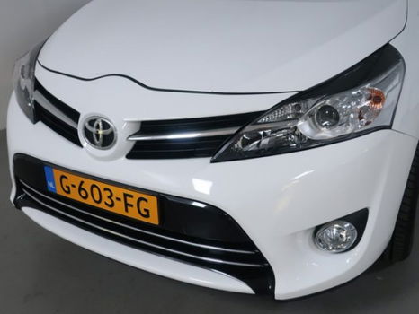 Toyota Verso - 1.6 VVT-i Business 7-Persoons-/Panodak - 1