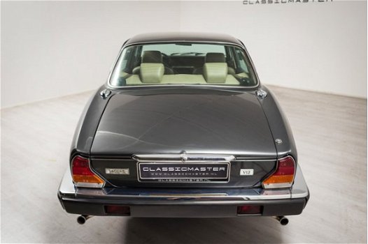 Jaguar XJ - 5.3 V12 Sovereign - 1