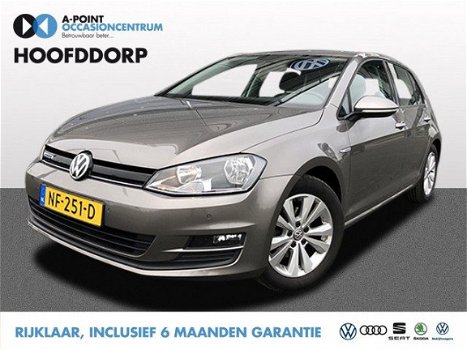 Volkswagen Golf - 1.0 TSI 115PK Comfortline Alarm PDC navigatie dab+ - 1