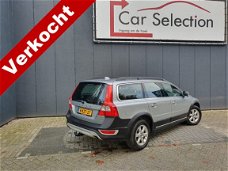 Volvo XC70 - 2.4D AWD Summum NAVI ECC PDC GOED ONDERHOUDEN