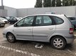 Renault Scénic - 2.0-16V Privilège Leer clima elektrische ramen lm-velgen apk 07-02-2020 - 1 - Thumbnail