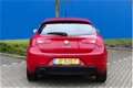 Alfa Romeo Giulietta - 1.4 T Distinctive - Leer - Clima - PDC - 1 - Thumbnail