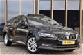 Skoda Superb Combi - 1.6 TDI Style Business Pano | Xenon | Bovag garantie - 1 - Thumbnail