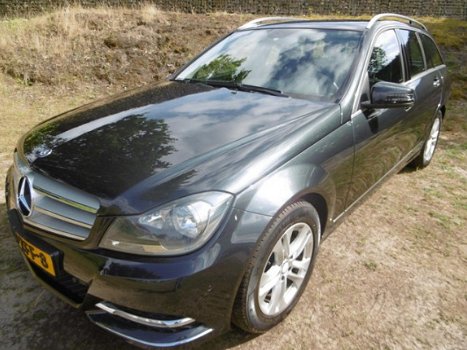 Mercedes-Benz C-klasse Combi - CHROME/NAVI/2XPDC/HALF-LEDER/LM/TRH/INR&GAR.MOGELIJK - 1