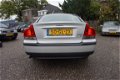 Volvo S60 - 2.4 Edition , TOPSTAAT , APK 18-7-2020, AIRCO, CLIMA, CRUISE CONTROLE, DISTRIBUTIE RECEN - 1 - Thumbnail