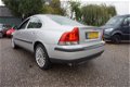 Volvo S60 - 2.4 Edition , TOPSTAAT , APK 18-7-2020, AIRCO, CLIMA, CRUISE CONTROLE, DISTRIBUTIE RECEN - 1 - Thumbnail