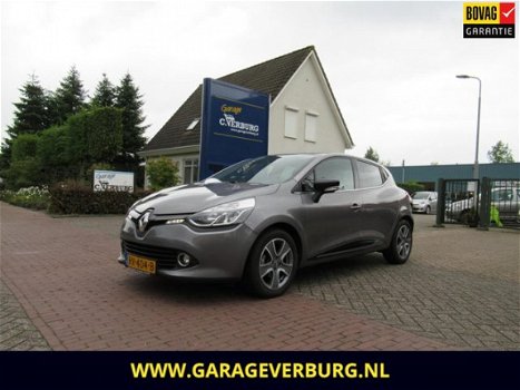 Renault Clio - 1.5 dCi Night&Day (Navi, PDC, Cruise) 14% Bijtelling - 1