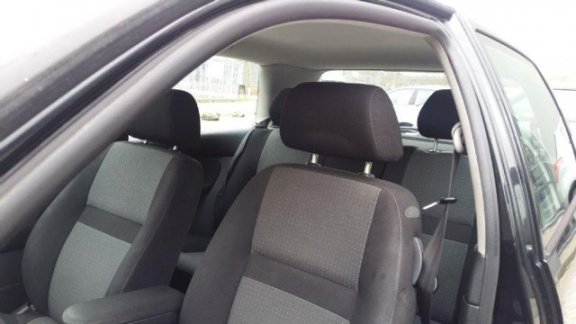 Volkswagen Golf - 1.9 TDI Oxford - 1