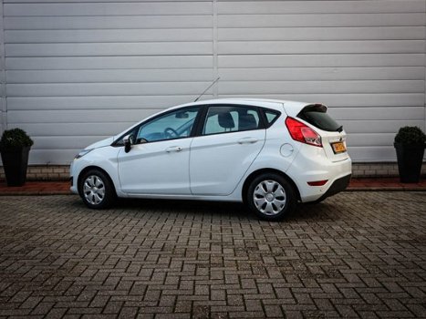 Ford Fiesta - 1.5 TDCi Style Ultimate Lease Edition | Airco | 5 Deurs | Navi | Cruise | Pdc voor en - 1