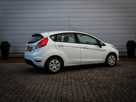 Ford Fiesta - 1.5 TDCi Style Ultimate Lease Edition | Airco | 5 Deurs | Navi | Cruise | Pdc voor en - 1