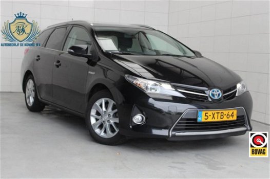 Toyota Auris Touring Sports - Panorama, Cruis control, Multi stuur, Climate Control - 1