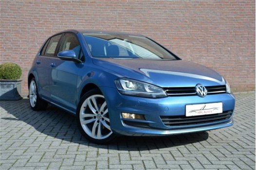 Volkswagen Golf - 1.4 TSI 122pk Highline 5 deurs * Bi Xenon * LED * Half leer * Navi Full Map HD * C - 1