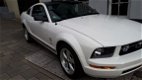 Ford Mustang - 1 - Thumbnail