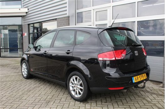 Seat Altea XL - 1.6 TDI Businessline COPA Dsg Navigatie N.A.P - 1