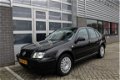 Volkswagen Bora - 1.6-16V Comfortline Climate Cruise N.A.P - 1 - Thumbnail