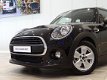 Mini Mini One - Hatchback Business 5 deurs / Navigatie / Airconditioning / Bluetooth / USB / Apple C - 1 - Thumbnail