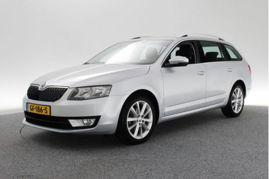 Skoda Octavia Combi - 1.2 TSI 105PK BUSINESSLINE/NAVI/CLIMA/CRUISE/PDC/17''LMV - 1