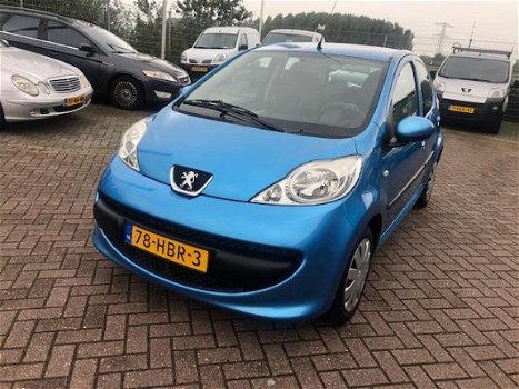 Peugeot 107 - 1.0-12V XS Airco, 5drs, nieuwe APK bij afl - 1