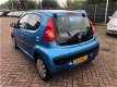 Peugeot 107 - 1.0-12V XS Airco, 5drs, nieuwe APK bij afl - 1 - Thumbnail