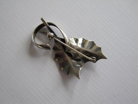 Zilveren antieke broche dubbele hulstblaadjes 4.7x2.7 cm - Afbeelding 2