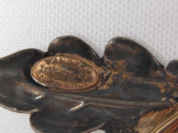 Zilveren vergulde broche Van Dell bloem met bauwe kristal rijnsteen 5.5x2.8 cm. - Afbeelding 7