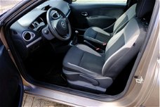 Renault Clio - 1.2 Authentique Airco/LMV