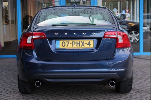 Volvo S60 - T4 180PK Leder - Navi - Adaptive Cruise - Blis - 1