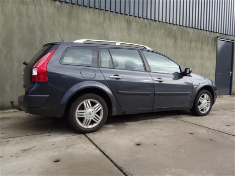 Renault Mégane Grand Tour - 1.6-16V Tech Line NAV, LMV, CLIMA - 1