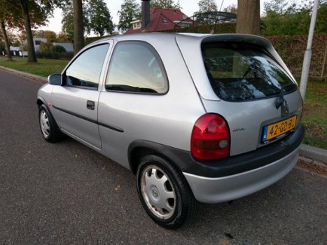 Opel Corsa - 1.2i-16V Onyx Nwe APK, stuurbekr. Inruil mogelijk - 1